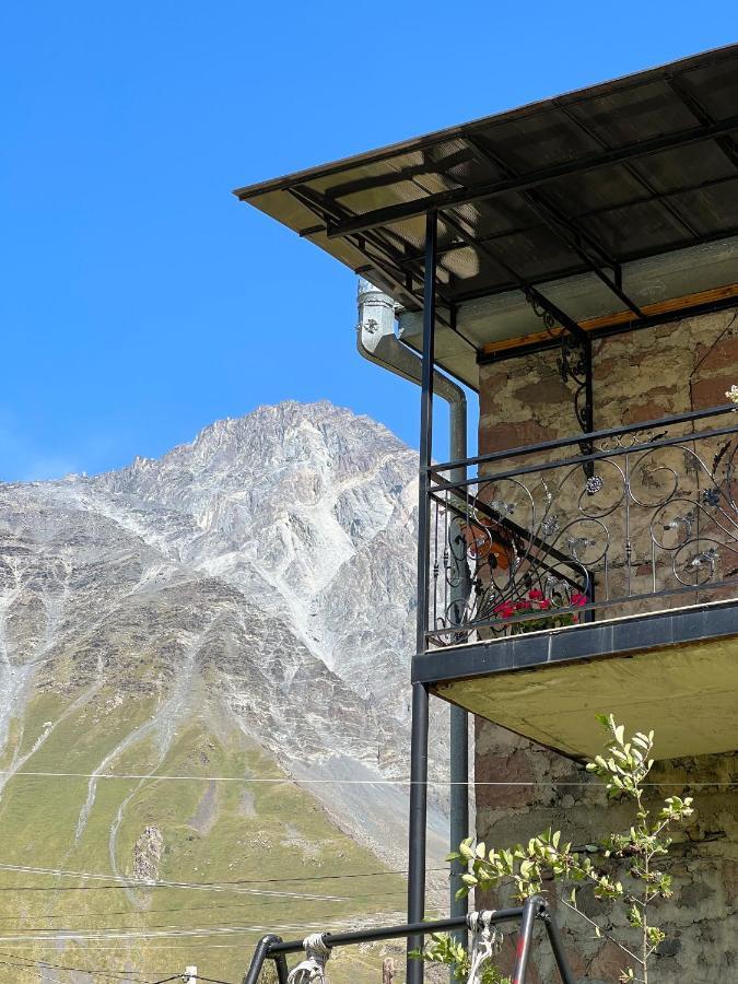 Ia'S Guest House Kazbegi Eksteriør bilde